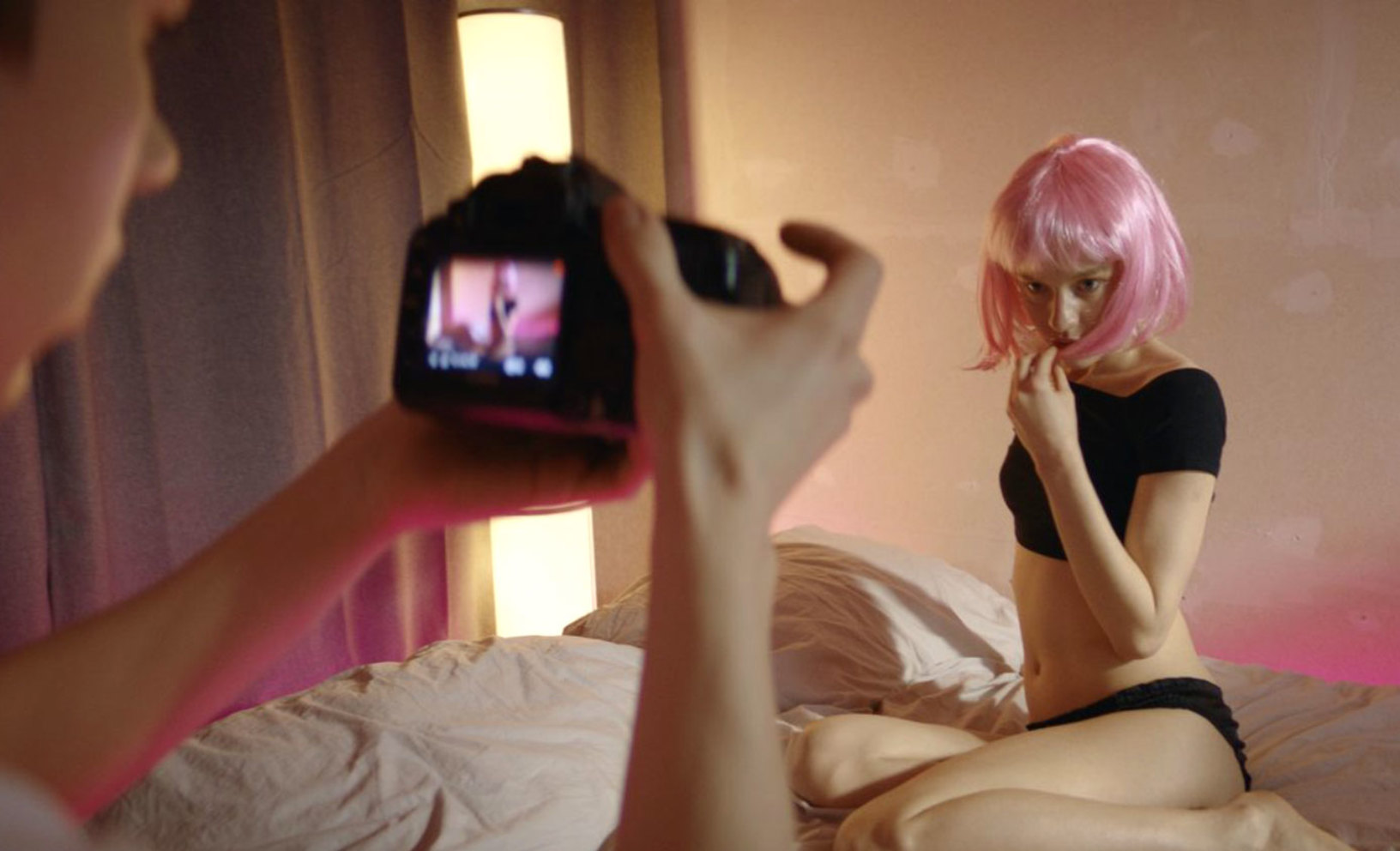 Порно Русские муж с женой снимают домашнее видео своего секса на камеру смотреть онлайн