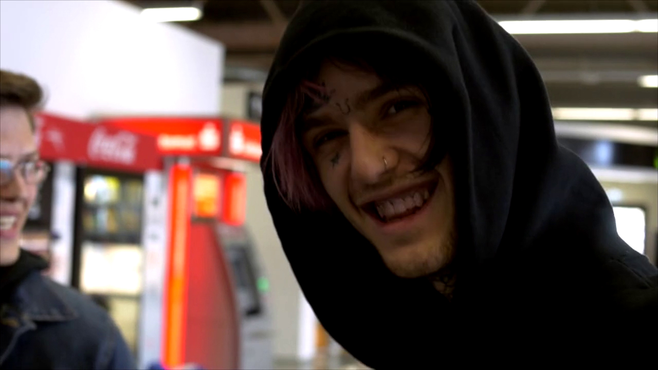 Lil Peep: всё для всех» — документальный фильм о рэпере-наркомане от  Терренса Малика