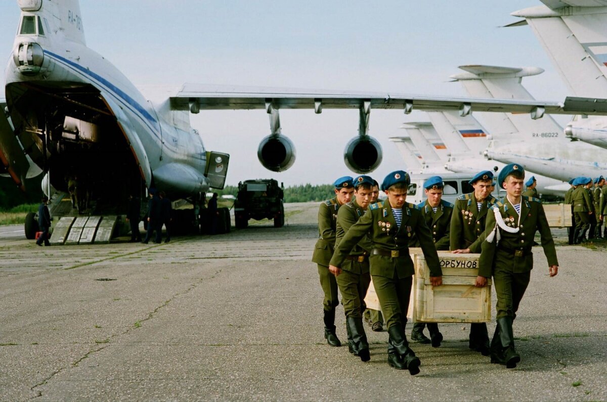 Про людей и уродов. Круглый стол «ИК»